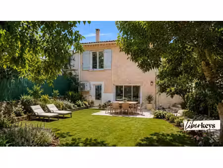 ? gémenos – maison familiale piscinable avec jardin et 2 places de parking