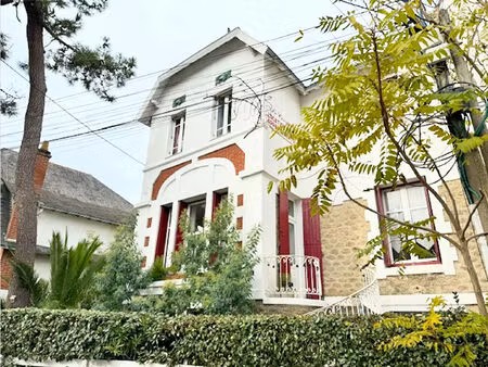 maison  la baule  quartier des oiseaux  12 pièce(s) 250 m2