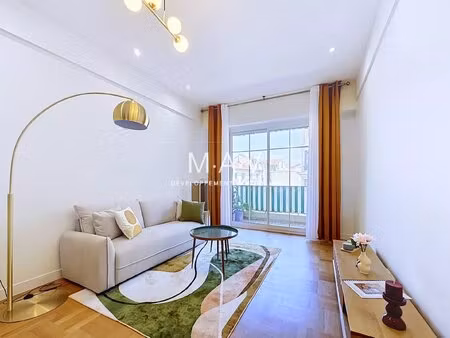 coeur nice/fleurs gambetta appartement 3 pièces luxueusement rénové terrasse au calme