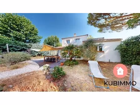 maison familiale de 160 m² véranda et garage à jard-sur-mer