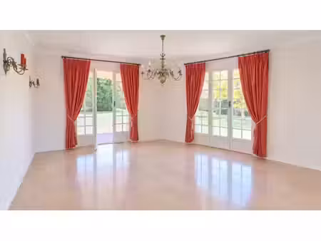 vente maison 10 pièces 373 m² à saint-germain-du-bois (71330)  290 000 €