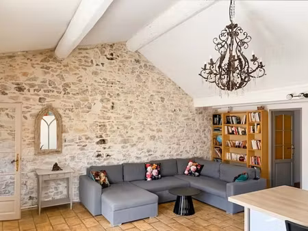 vente immeuble 160 m² aigues-mortes (30220)