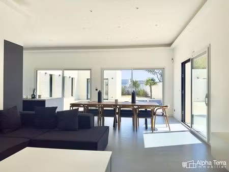 prestigieuse maison en vente garcelles-secqueville  france