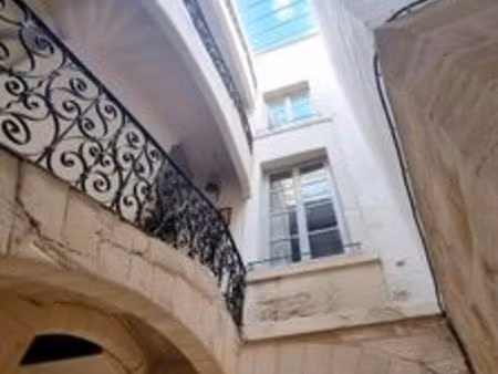 prestigieux immeuble de rapport en vente à bordeaux  nouvelle-aquitaine