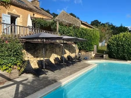maison de luxe 3 chambres en vente à villefranche-du-périgord  nouvelle-aquitaine