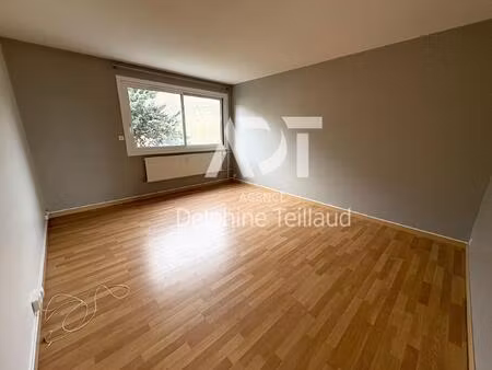 location appartement 3 pièces 65m² seyssinet pariset 38170