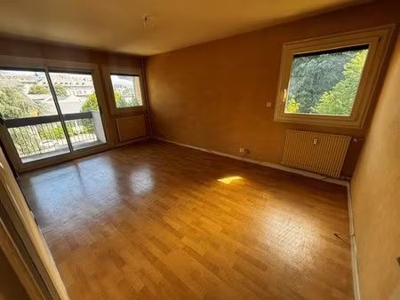 location appartement 4 pièces 80m² la motte servolex 73290