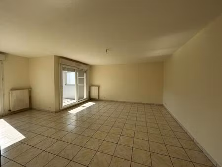 location appartement 4 pièces 81m² la motte servolex 73290
