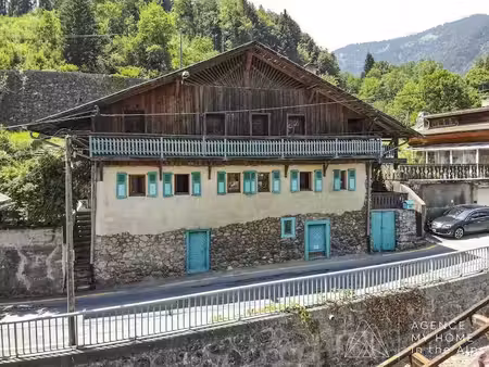 vente chalet 8 pièces 210 m² à saint-jean-d'aulps (74430)  399 000 €