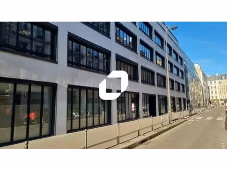 location bureaux 380 m² à 760 m²