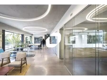 location bureaux 471 m²
