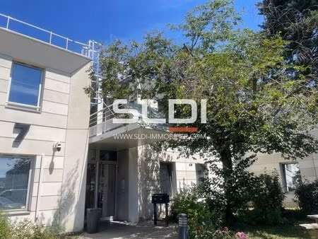 vente bureaux 793 m²