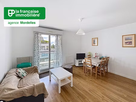 appartement t2 - 38.10 m² - à louer  bruz  meublé