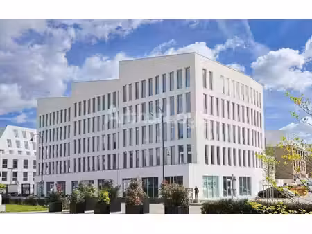location bureaux 321m²