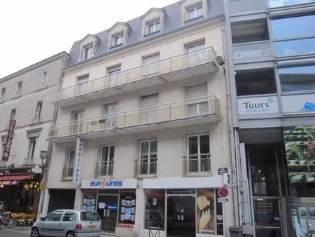 location parking tours 37000
