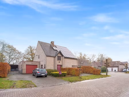 huis te koop in oud-turnhout met 4 slaapkamers