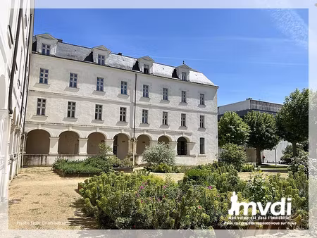 location appartement 1 pièce 48m²