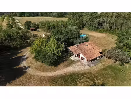 maison familiale idéale avec piscine et terrain