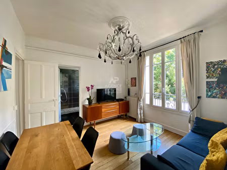 "versailles clagny" bel appartement meublé refait à neuf de 3 pièces de 60 m2 !