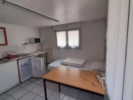 location appartement t1 meublé à caen hastings - verte vallée (14000) : à louer t1 meublé 