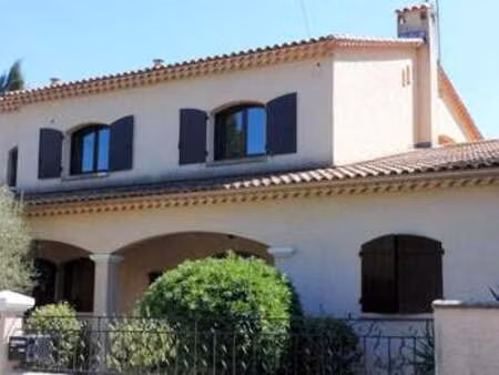 location appartement 3 pièces meublé à castelnau-le-lez (34170) : à louer 3 pièces meublé 
