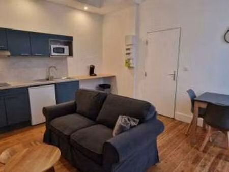 location appartement 2 pièces meublé à montauban (82000) : à louer 2 pièces meublé / 30m² 