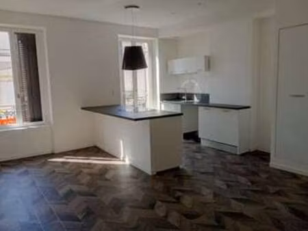 location appartement 3 pièces à saint-étienne (42000) : à louer 3 pièces / 56m² saint-étie