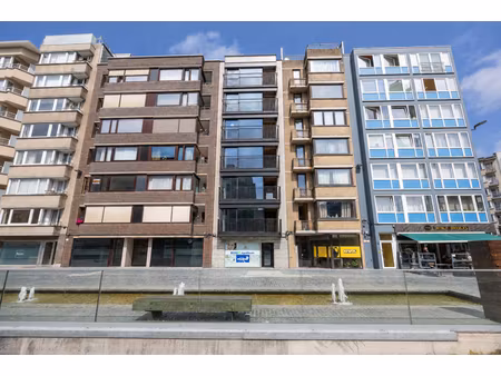 appartement te koop in oostende met 2 slaapkamers