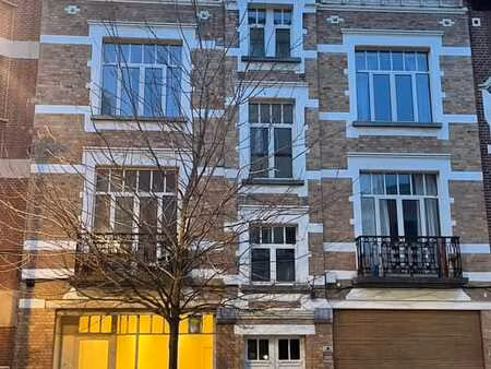 appartement duplex tres lumineux ds immeuble annee 30