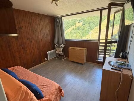 appartement 25m2 super-besse