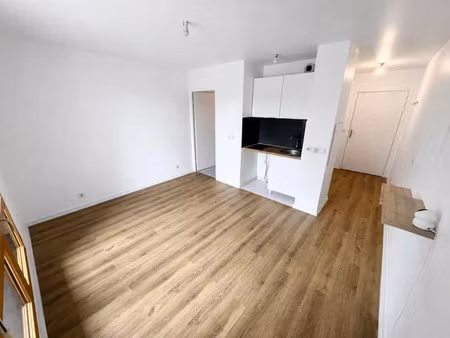 vente appartement 1 pièce 24 m² à le bourget (93350)  119 000 €