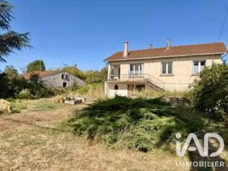 vente maison à damvix (85420) : à vendre / 320m² damvix