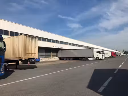 location entrepôt aulnay sous bois 93600 225m² à 1116m²