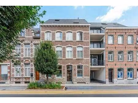 luxueus recent appartement in het centrum van oudenaarde