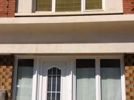 belle maison rénovée avec deux chambres
