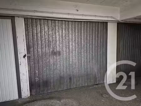 parking à vendre - 12 50 m2 - la valette du var - 83 - provence-alpes-cote-d-azur