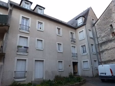 vierzon 18 : studio à rénover de 32.20 m²