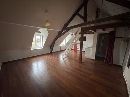 t1 bis avec mezzanine de 37 19m² - hyper centre - jt1997