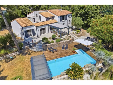 vente villa 8 pièces