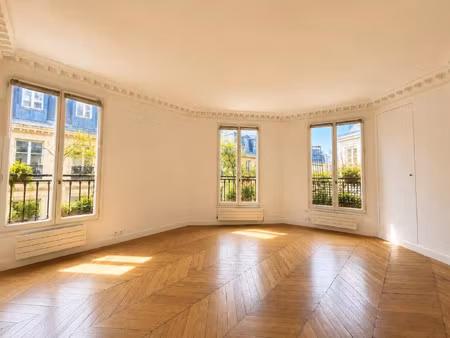 appartement de luxe à vendre dans le quartier vivienne-gaillon