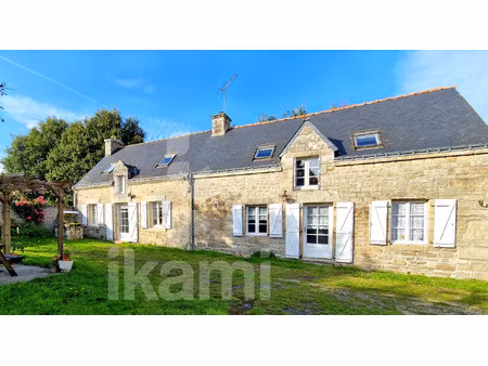 longère 120 m2 de 5 chambres + dépendances