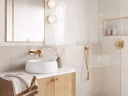 superbe 2 pieces proche metro