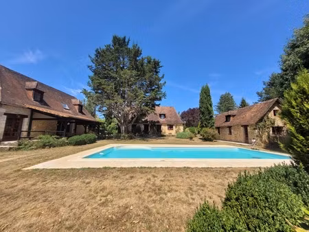 propriete à vendre 15 pièces la douze (24)