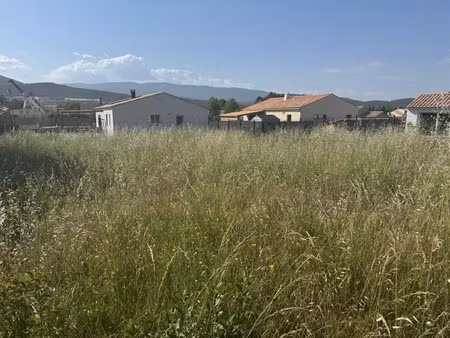 vente terrain 643 m² à les mees (04190)  89 500 €