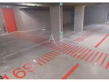 vente parking 10 m² à noisy-le-grand (93160)  12 000 €