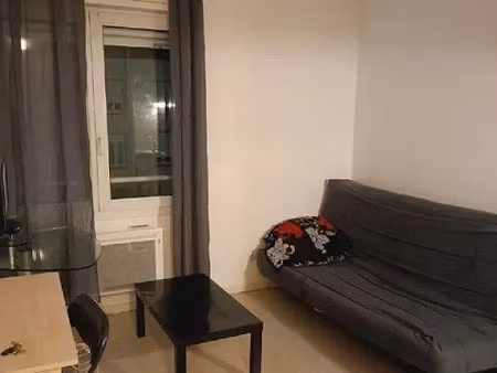 location appartement 1 pièce 18 m² à nancy (54000)  405 €