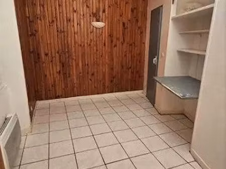 location appartement 1 pièce 15 m² à nantes (44000)  410 €