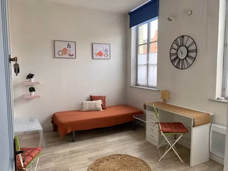 location meublée appartement 1 pièce 19 m² à valenciennes (59300)  420 €