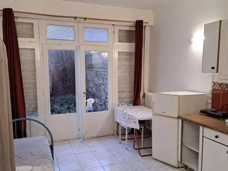 location meublée appartement 1 pièce 18 m² à le havre (76600)  400 €