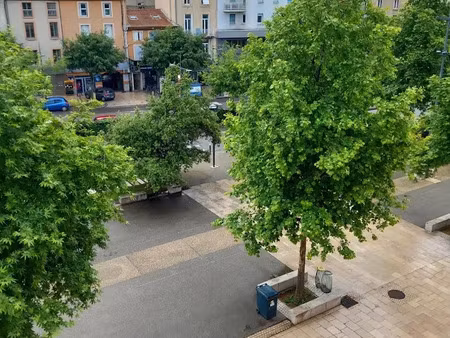 location appartement 1 pièce 23 m² à valence (26000)  500 €